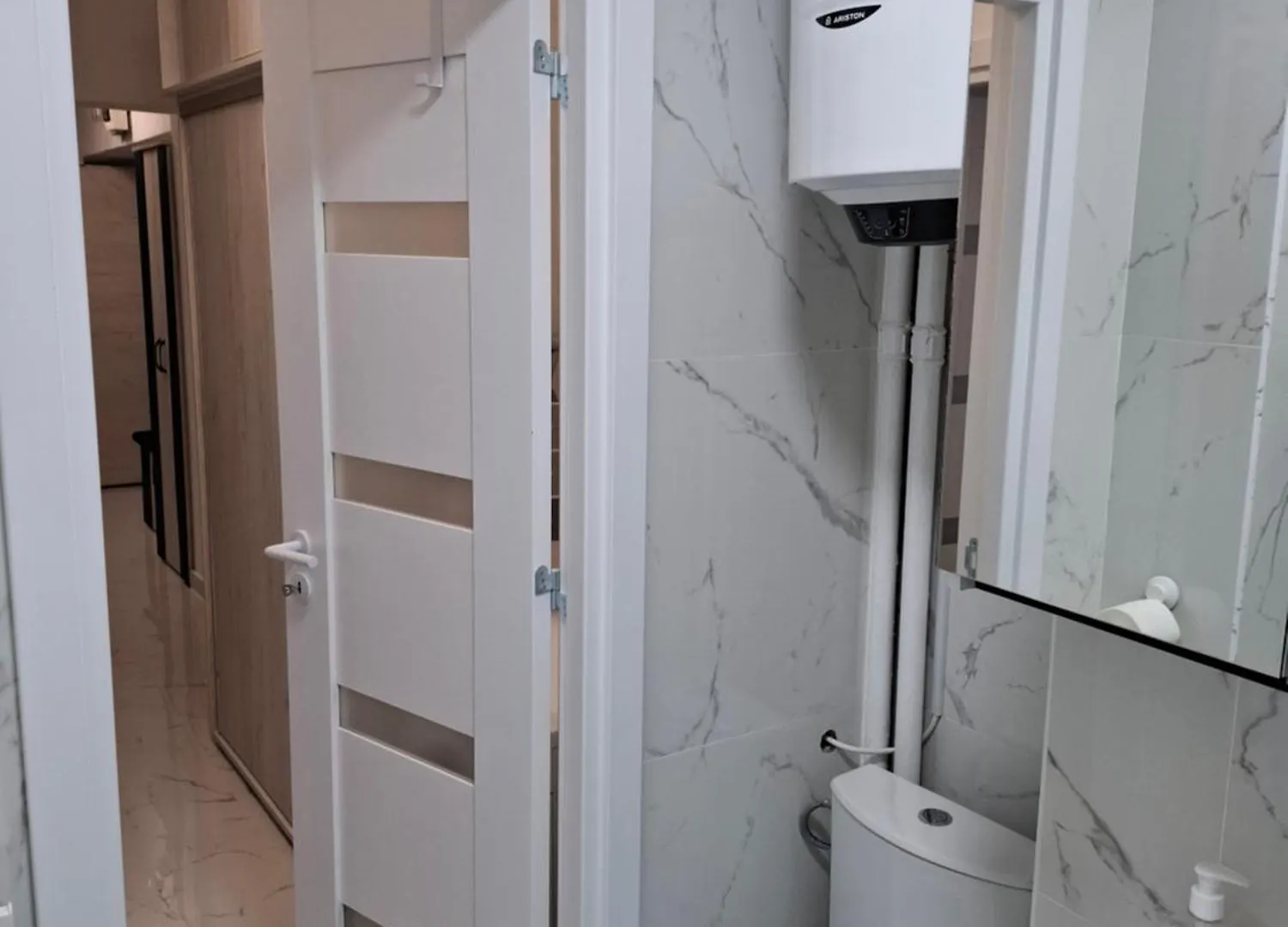 Apartament Piata Victoriei, 3 Camere Bucharest Romania