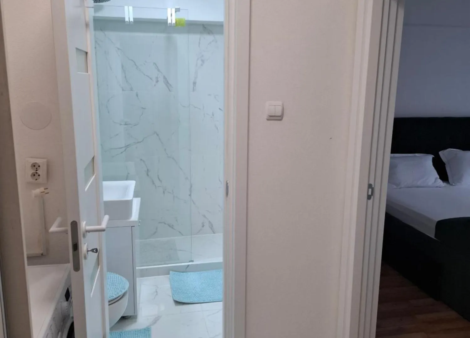 Apartament Piata Victoriei, 3 Camere Bucharest 0*,  Romania