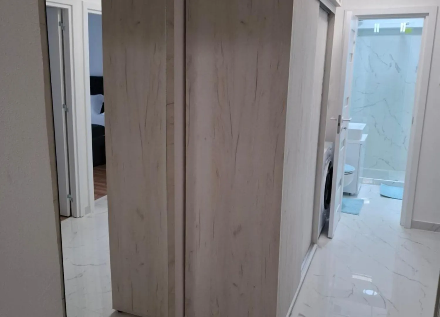 Apartament Piata Victoriei, 3 Camere Bucharest